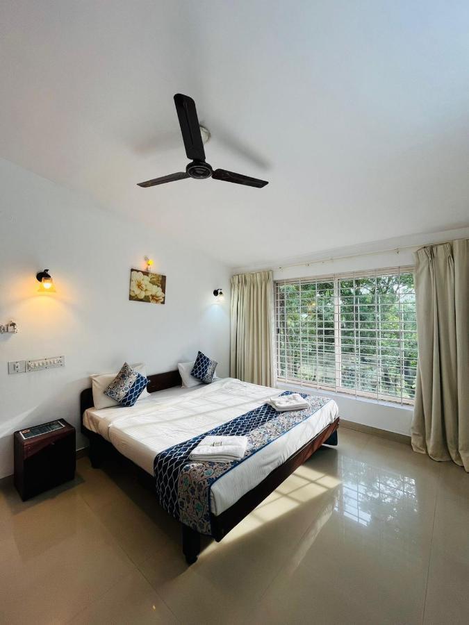 Red Stone Villas Coorg 마디케리 외부 사진