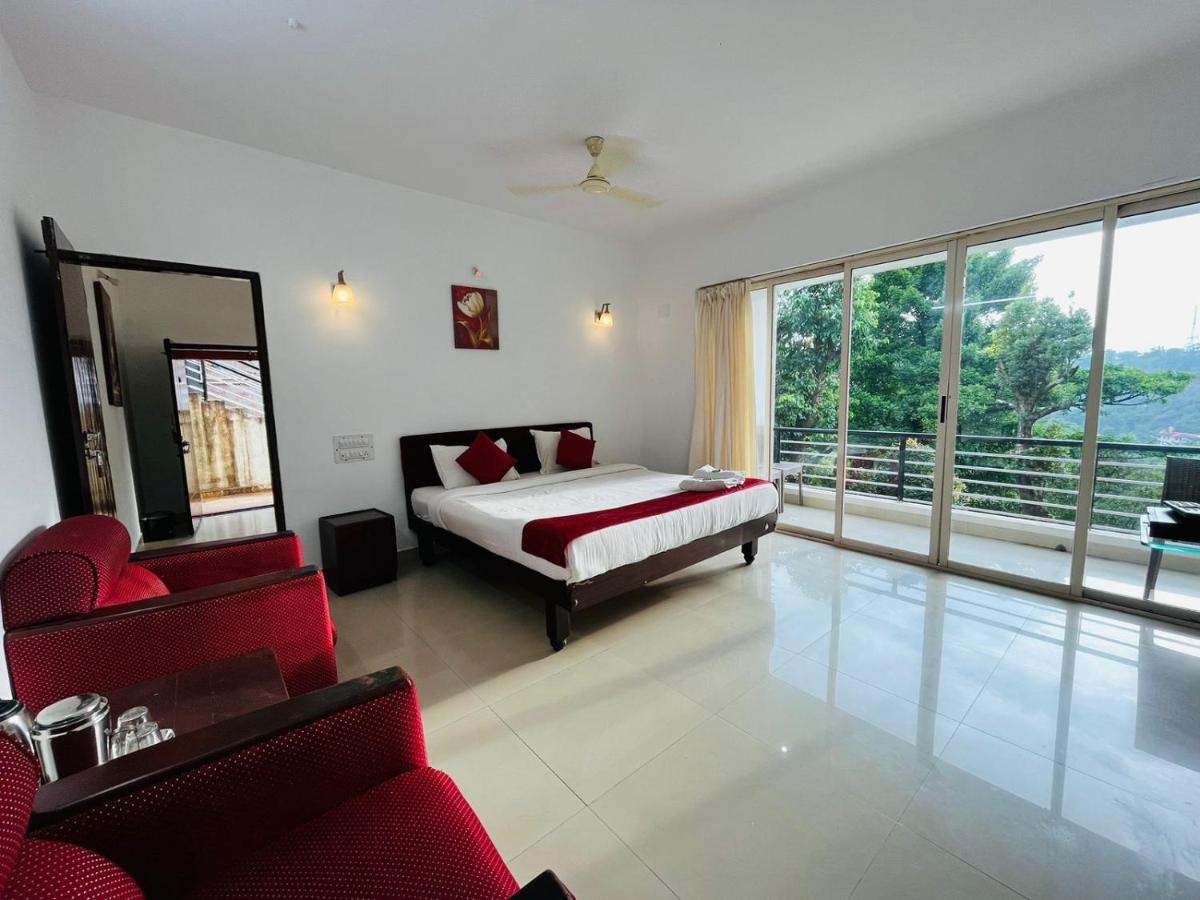 Red Stone Villas Coorg 마디케리 외부 사진