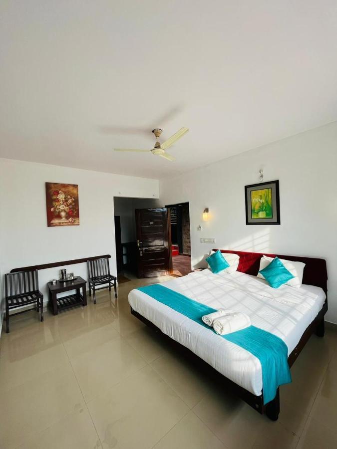 Red Stone Villas Coorg 마디케리 외부 사진