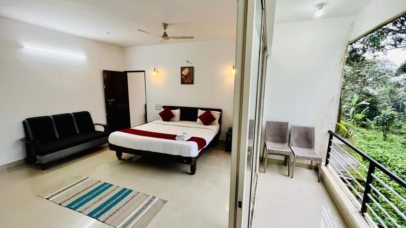 Red Stone Villas Coorg 마디케리 외부 사진