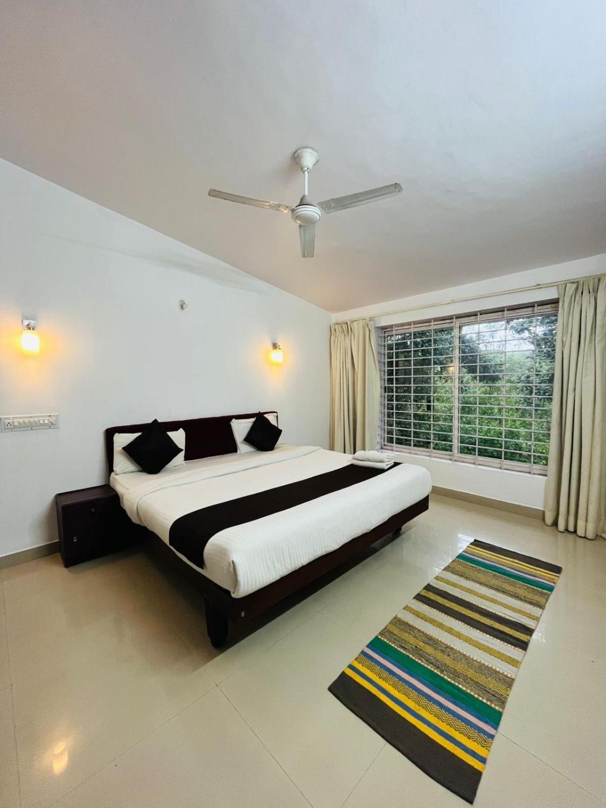 Red Stone Villas Coorg 마디케리 외부 사진